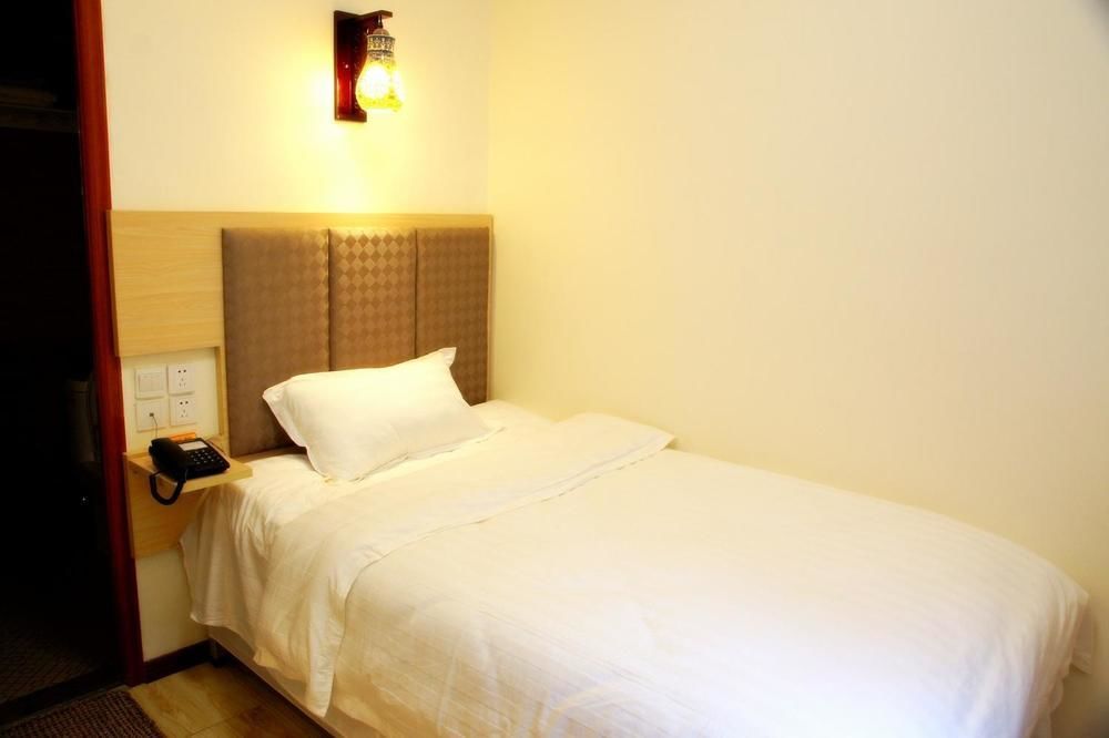 Chengdu Brocade Inn Bagian luar foto