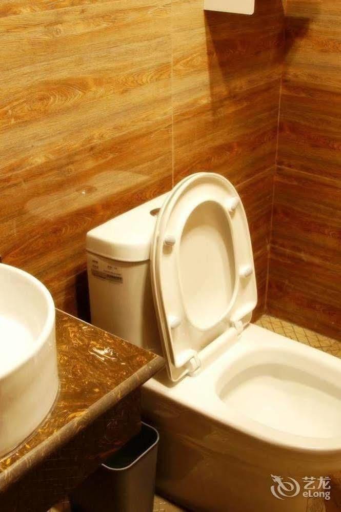Chengdu Brocade Inn Bagian luar foto
